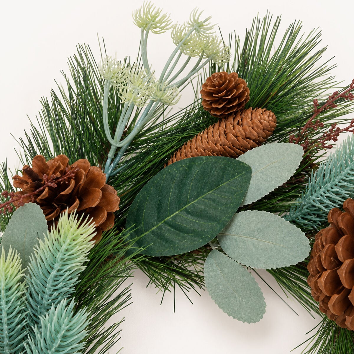 Coroa com pinhas e folhas 45cm, , large
