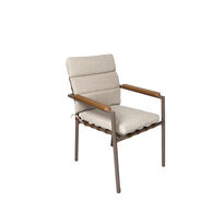 Silla de exterior de acero con coj&iacute;n
