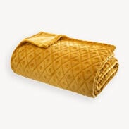 Blankets and Throws
