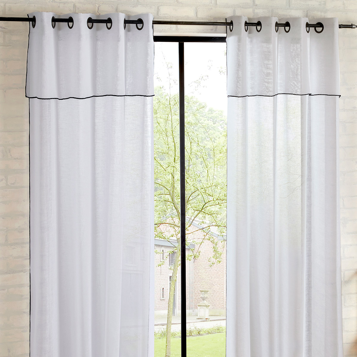 Cortina Fred Blanco Y Rayas Negro 140x240cm 