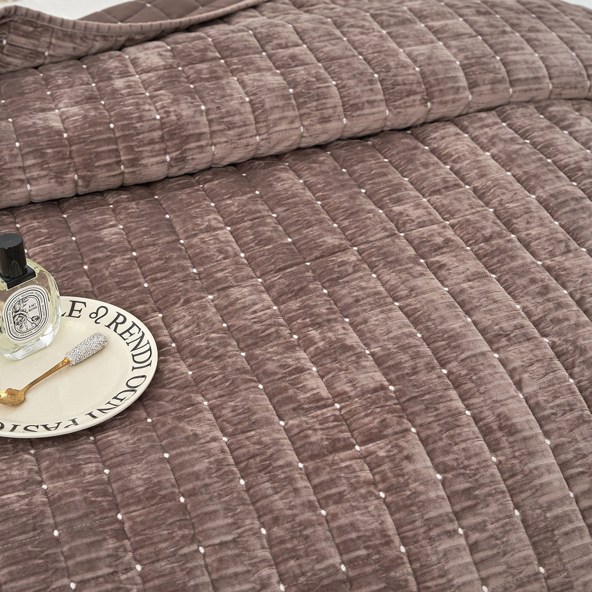 Edred&oacute;n SEATTLE gris pardo de terciopelo 220x240cm