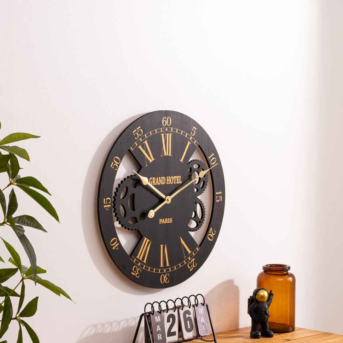 Reloj mec&aacute;nico CAMILLO negro 54cm