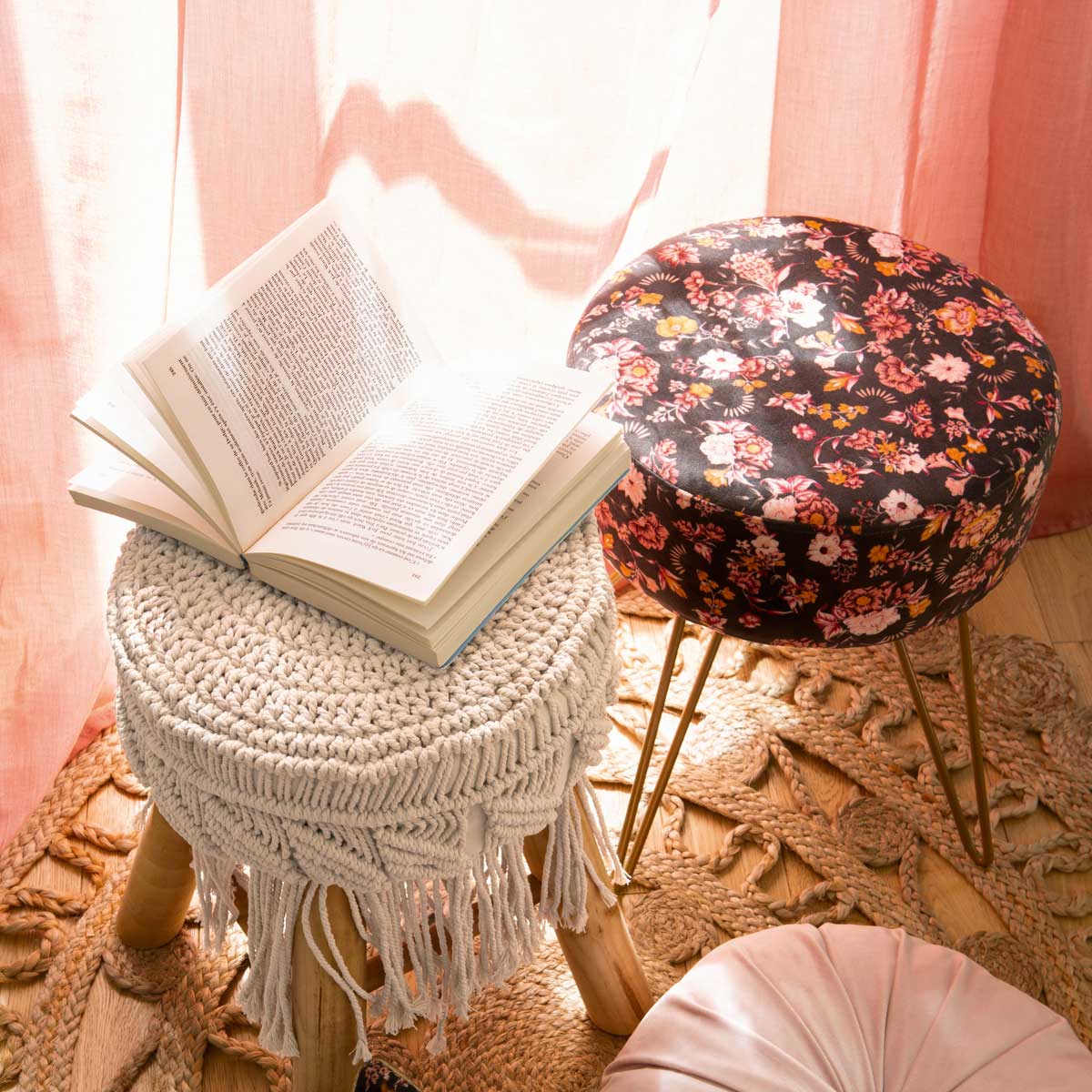 Taburete De Macramé Patas Madera 32x42Cm