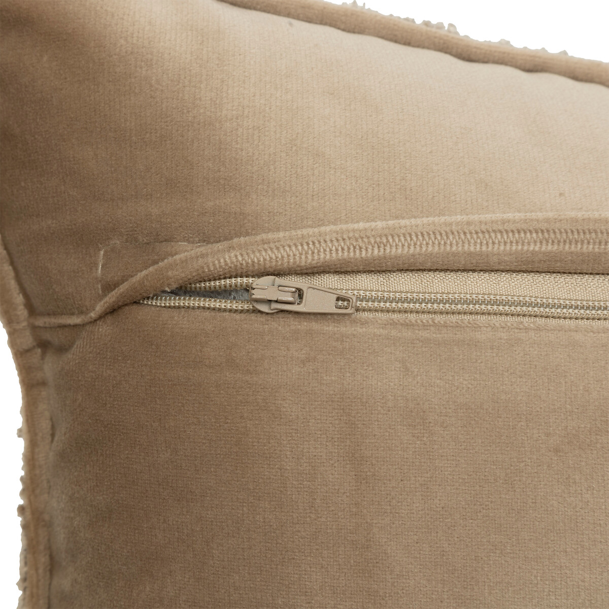 Coj&iacute;n AUTOMNE bouclette taupe 30x50cm