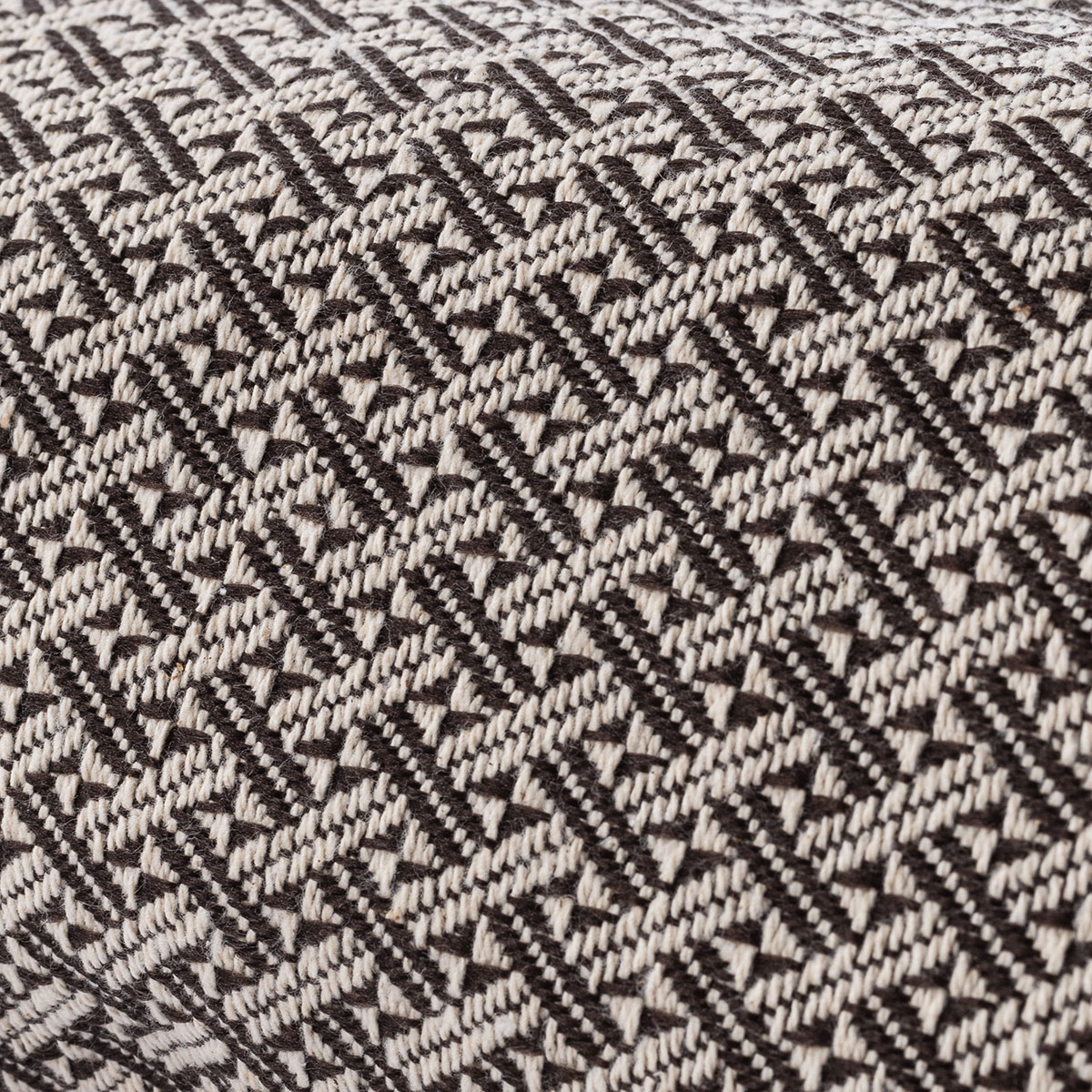 Manta Paraiso Marr&oacute;n Con Flecos 120x160cm