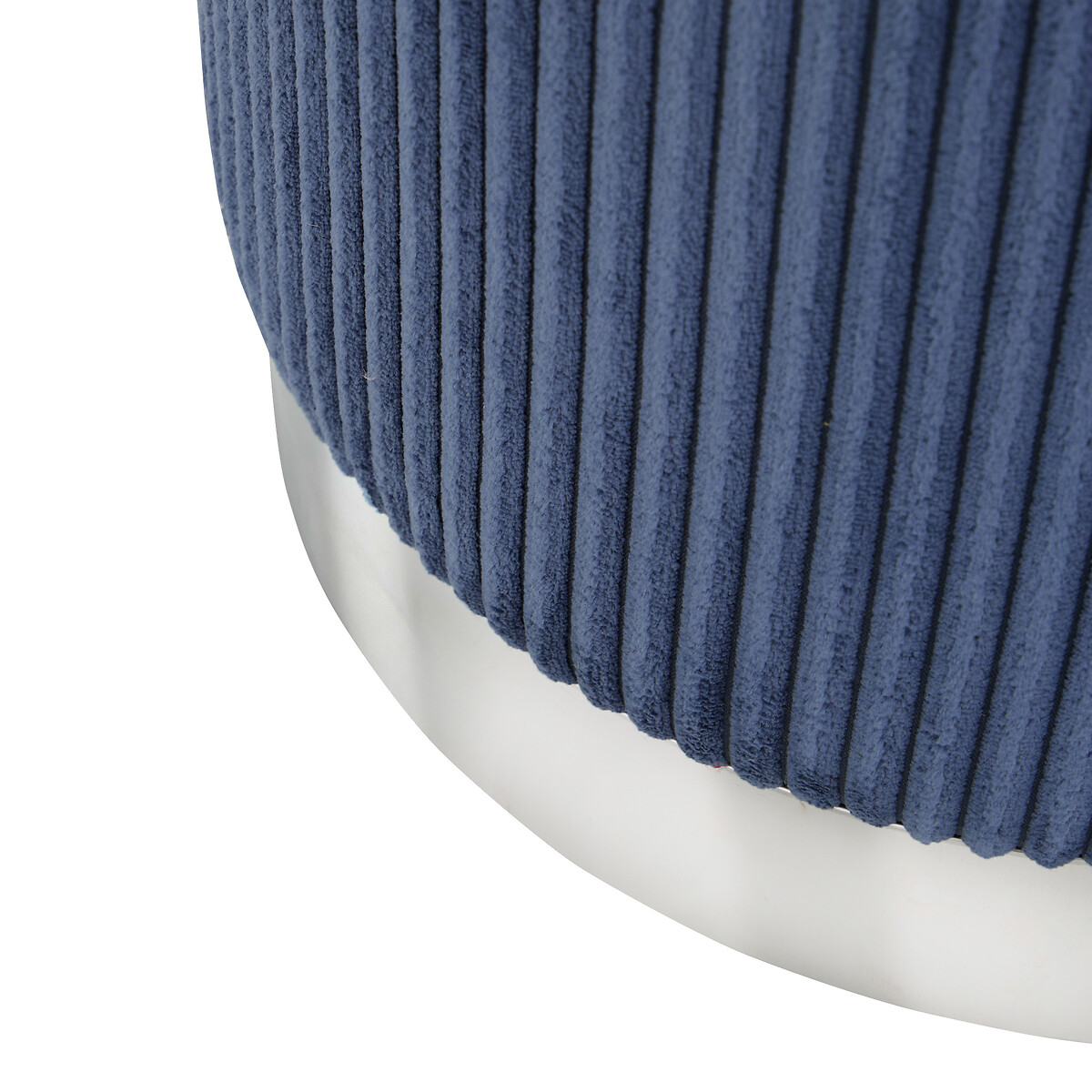 Puf SYLIA azul oscuro de terciopelo 38x38cm