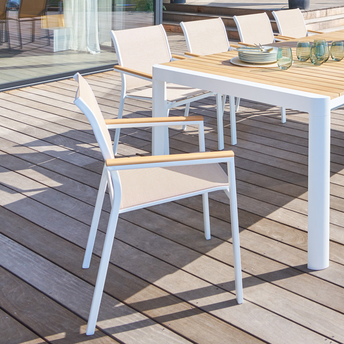 Silla ESSENTIA lino y blanco