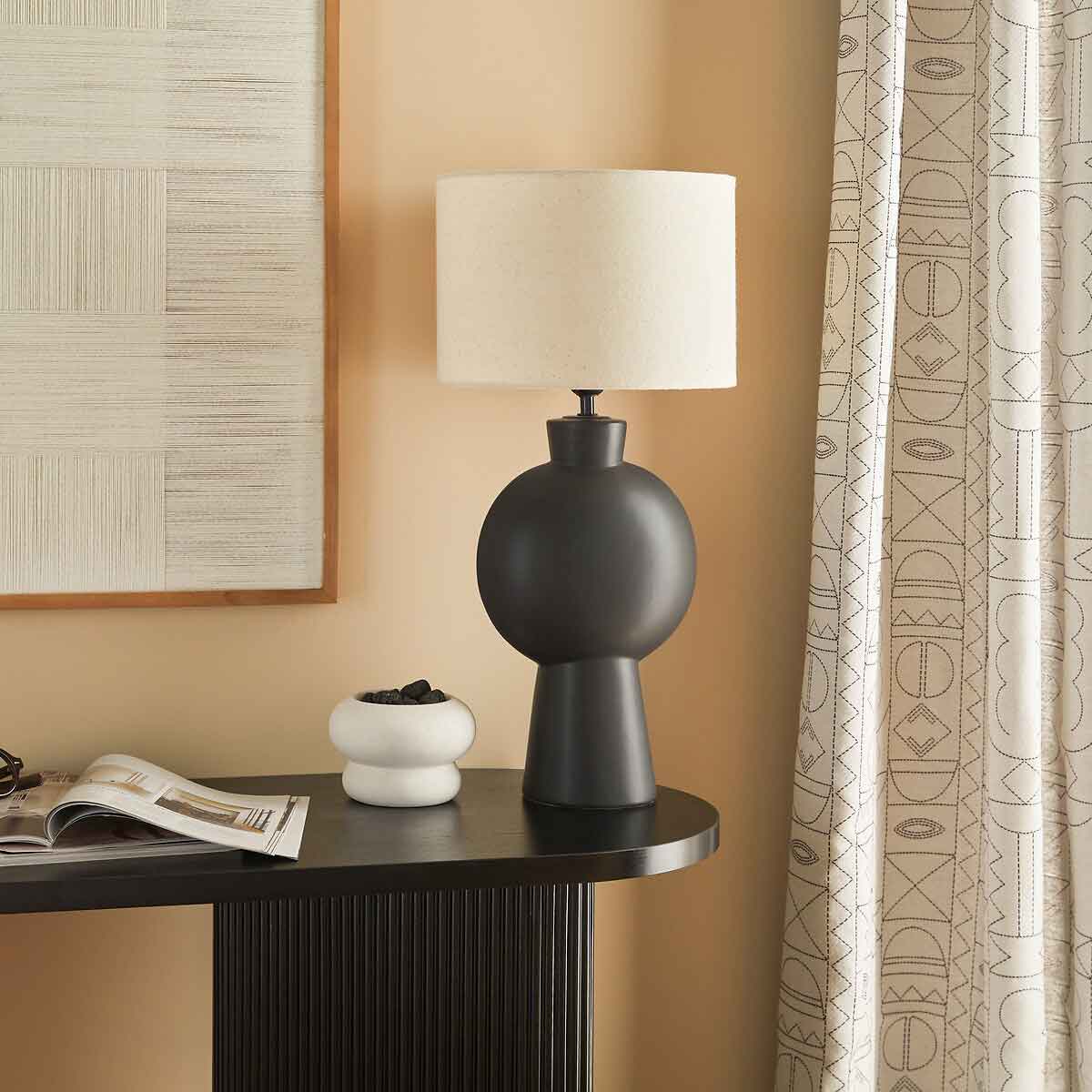 L&aacute;mpara de sobremesa YULIA negra 59cm