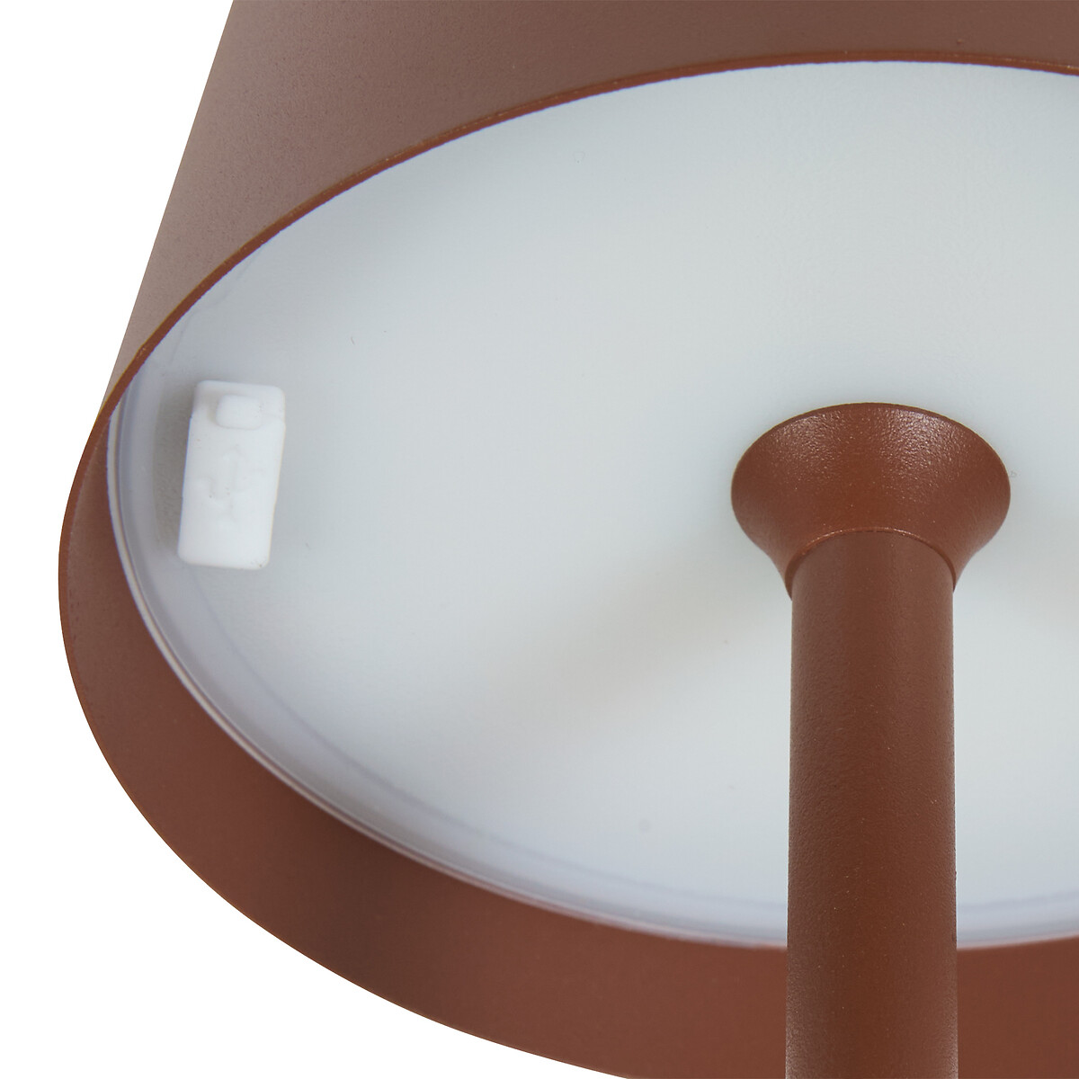 L&aacute;mpara de mesa CODY marr&oacute;n usb 36cm