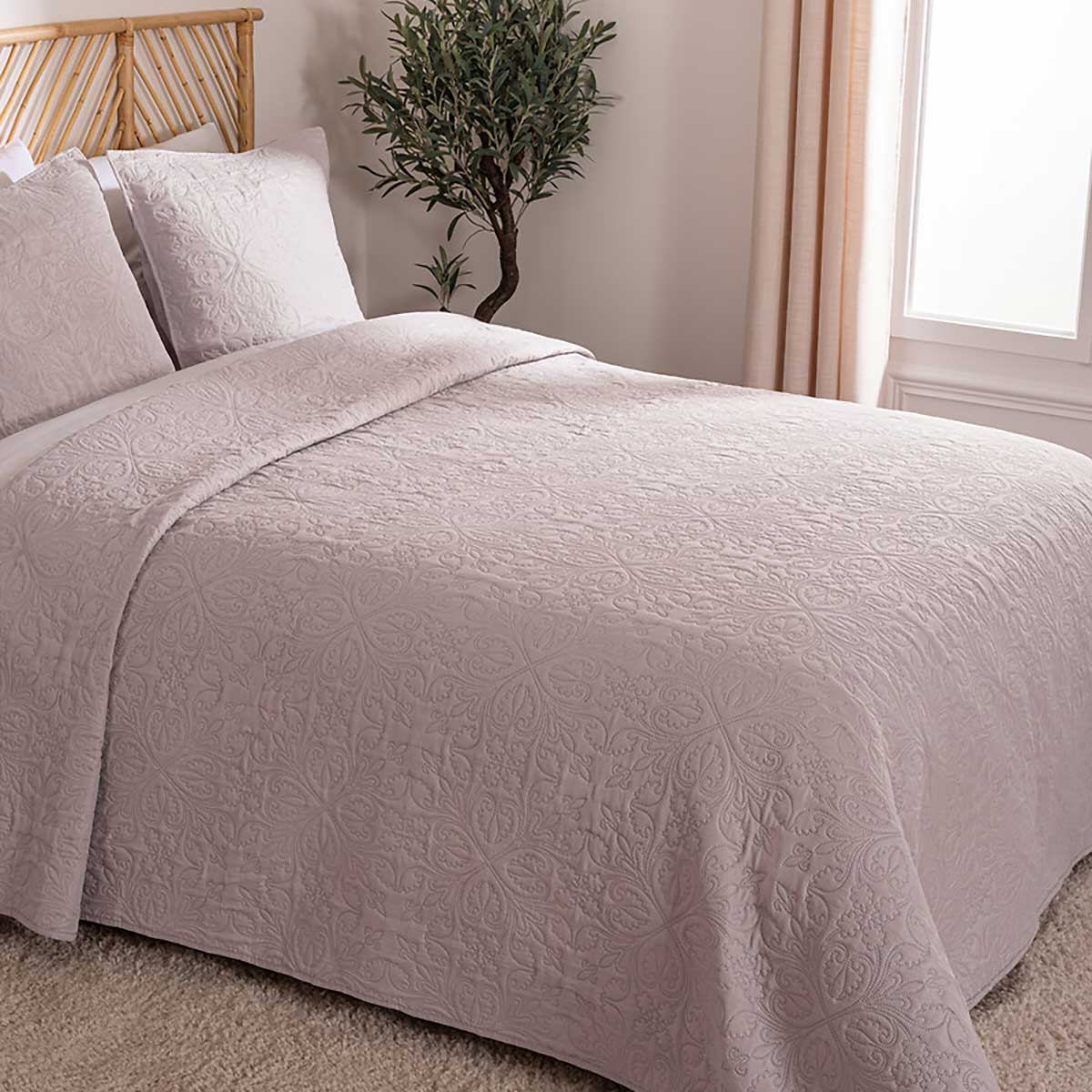 Colcha C/2 Capas Almofada