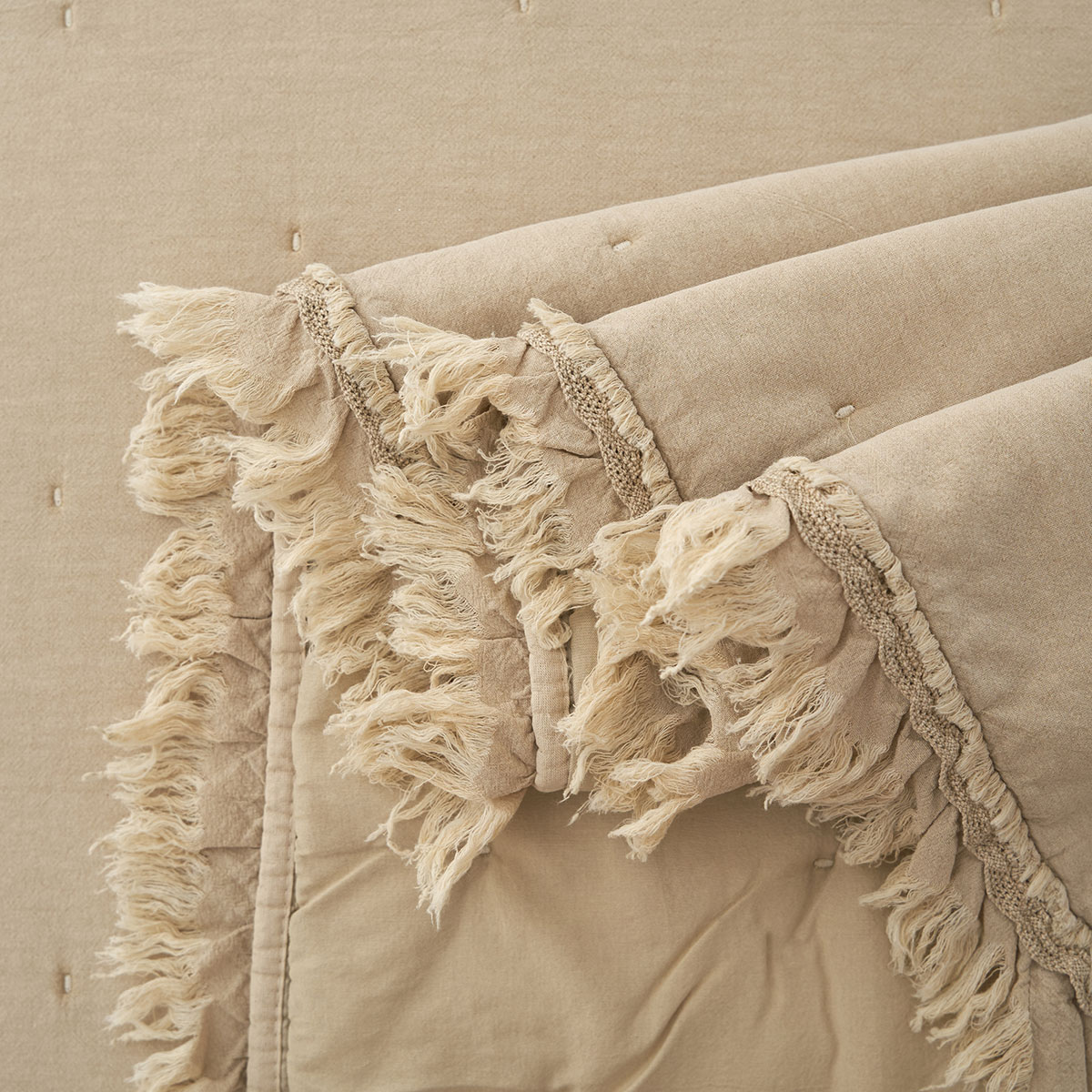 Edred&oacute;n IVY beige 240x260cm