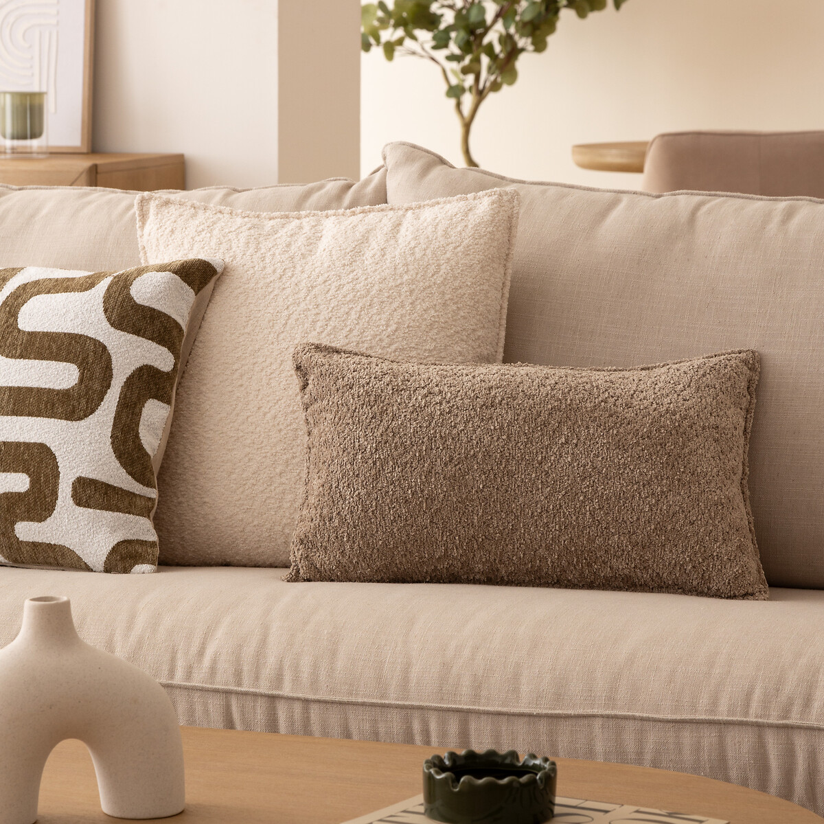 Almohada Bouclette Gris Pardo 30x50cm