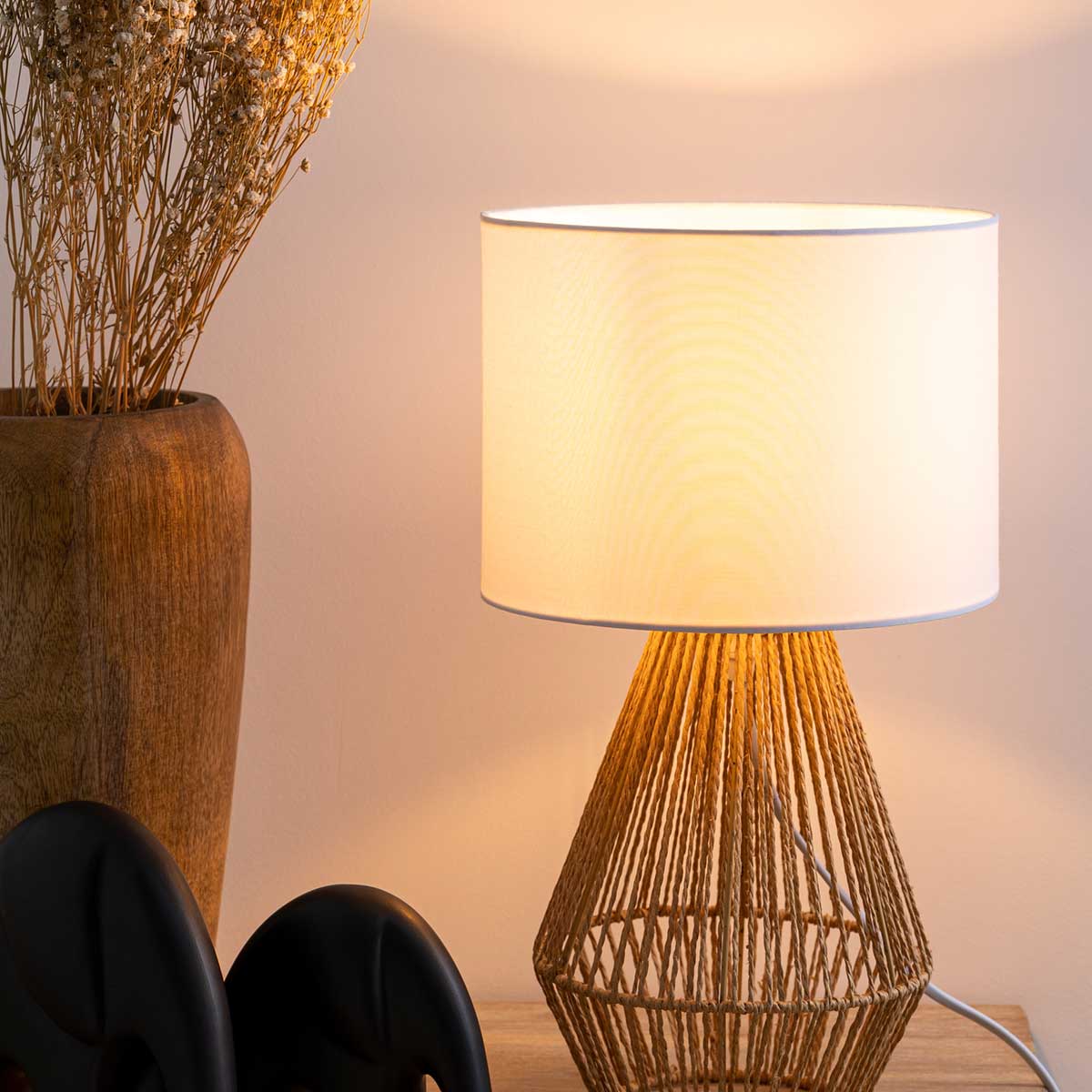 L&aacute;mpara De Mesa Lila Beige 23x40Cm