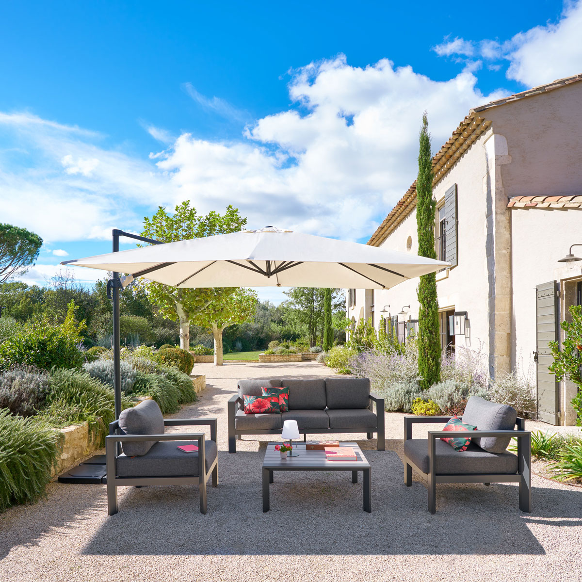 Parasol exc&eacute;ntrico CAYO BL&Eacute;