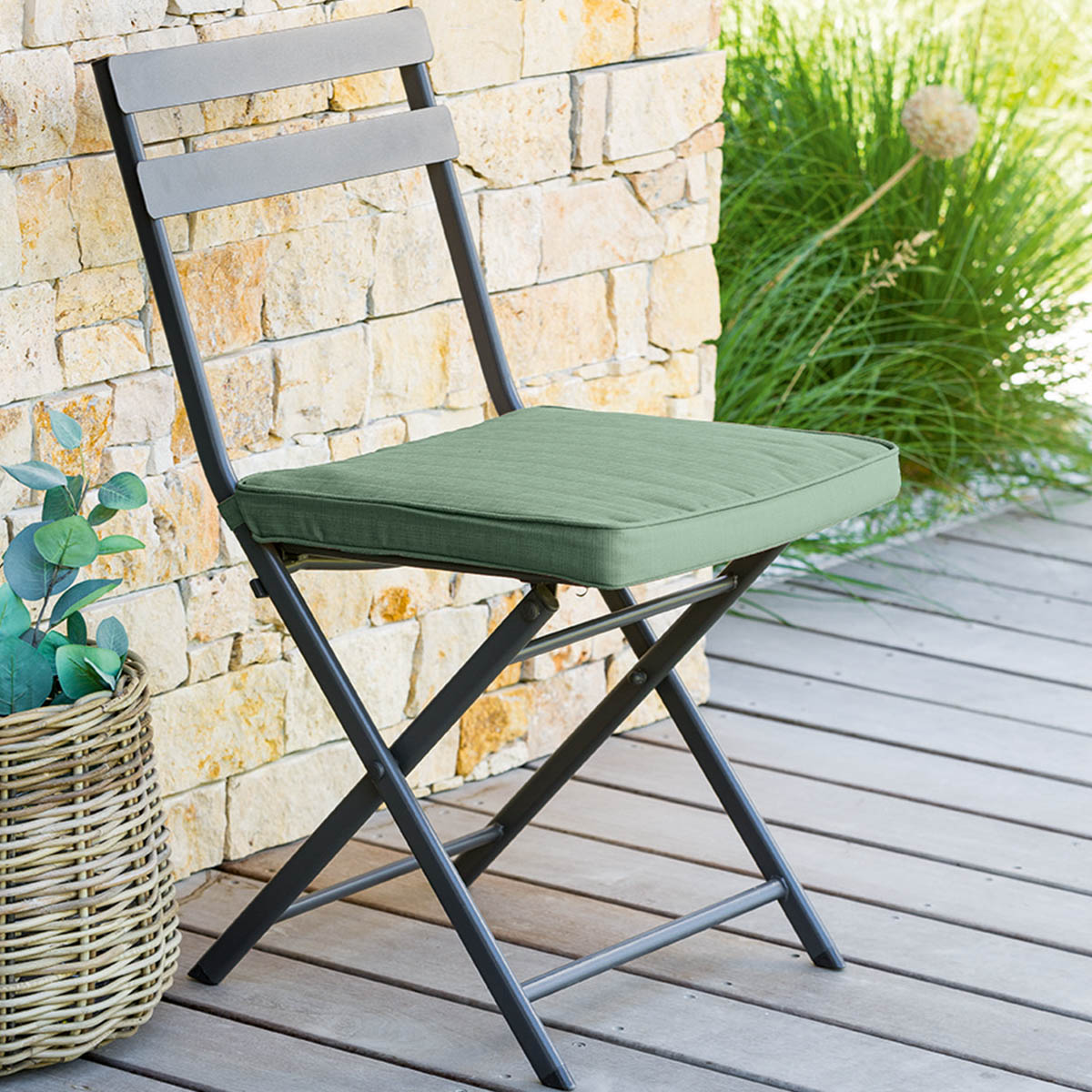 Coj&iacute;n para silla exterior KORAI verde oliva