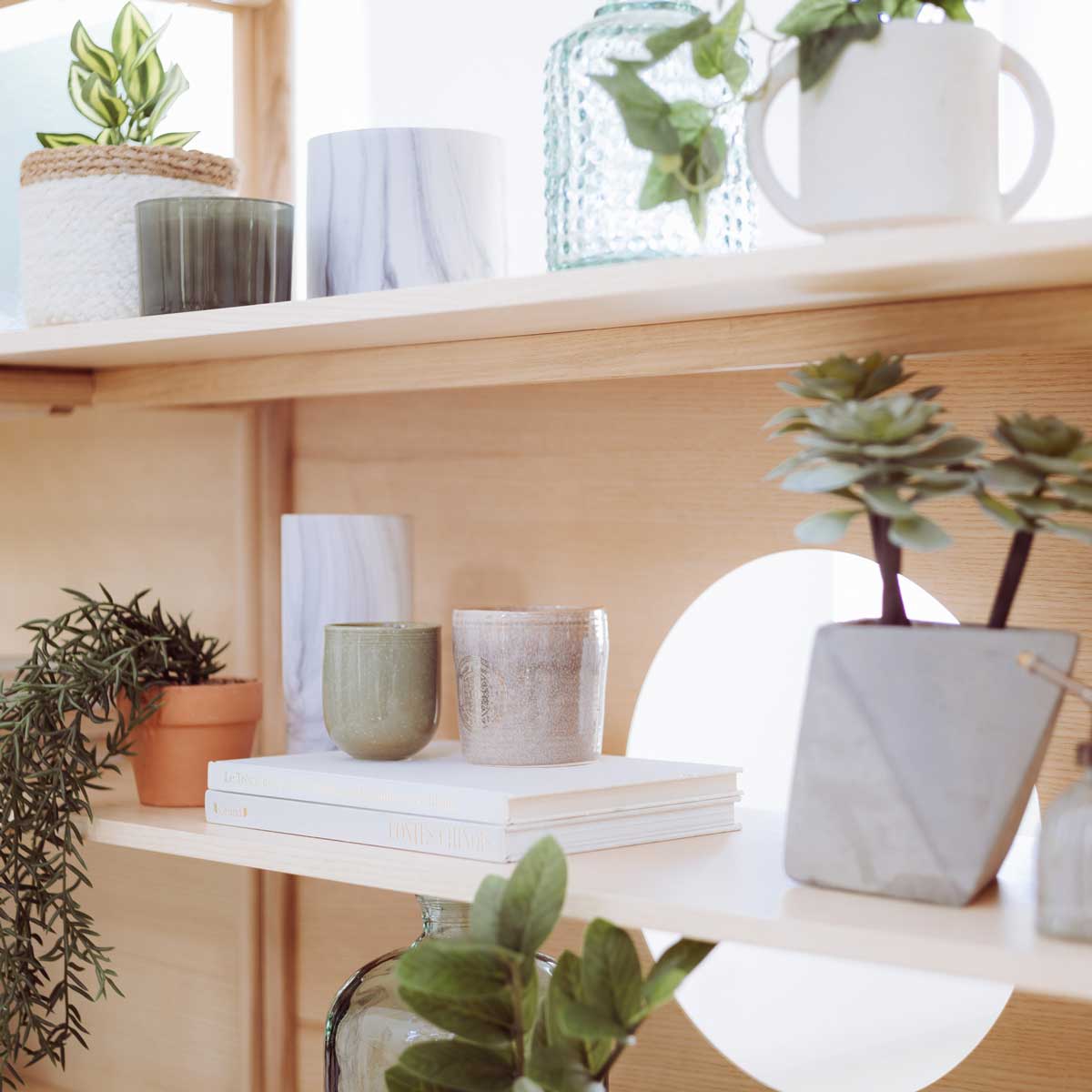 Jarrón Mármol Cilíndrico 9.5x20Cm