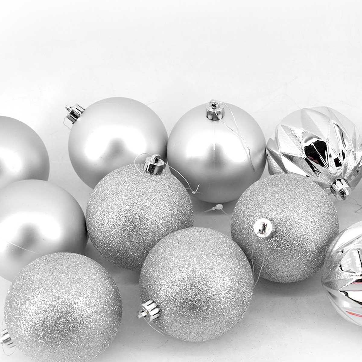 Conjunto De 16 Bolas Prateadas