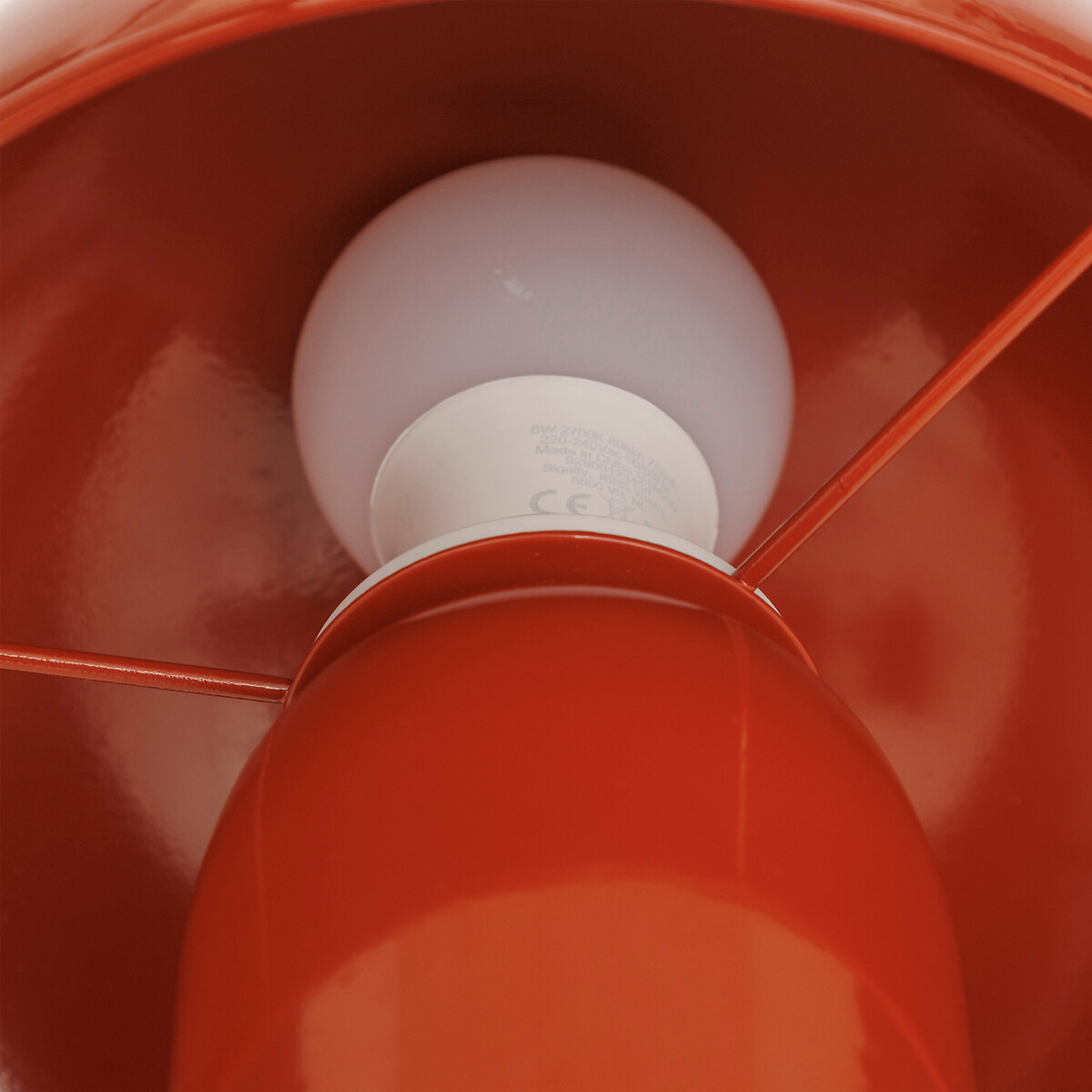 L&aacute;mpara de mesa LITO terracota de metal