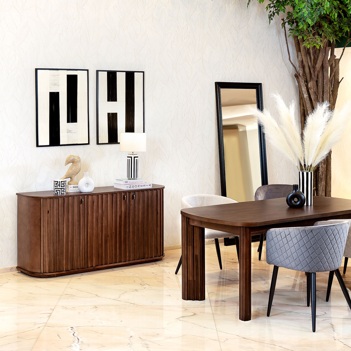 Mesa de comedor extensible RIKAYA de madera de aca