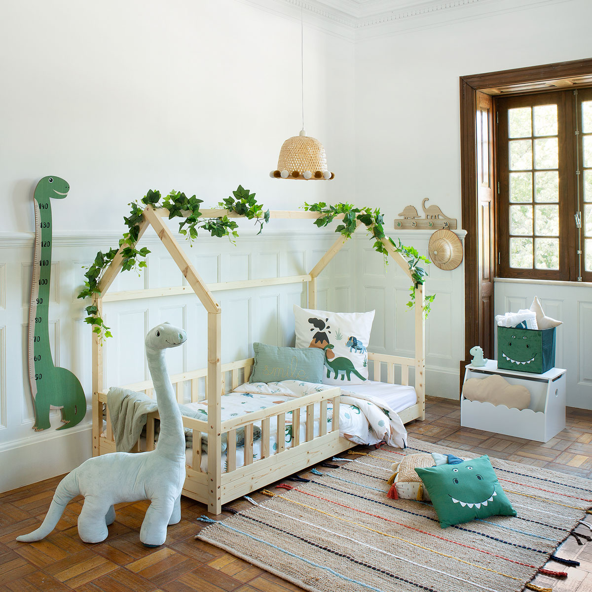 Cama MONTESSORI natural