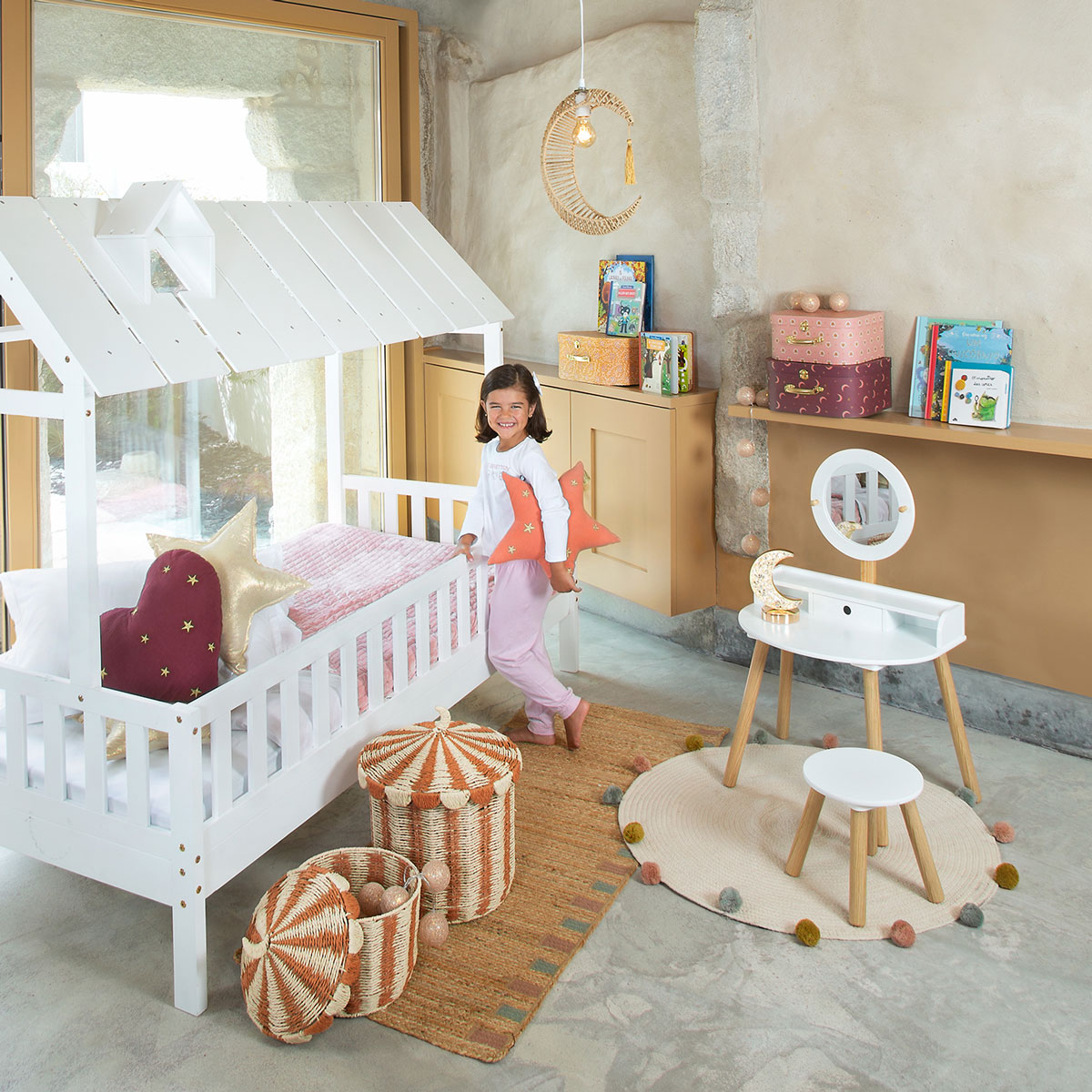 L&aacute;mpara de techo BELLA beige 33cm