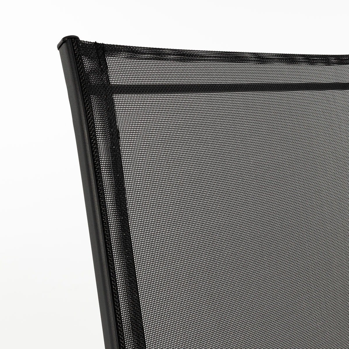 Juego de mesa con tablero  de vidrio y 4 sillas