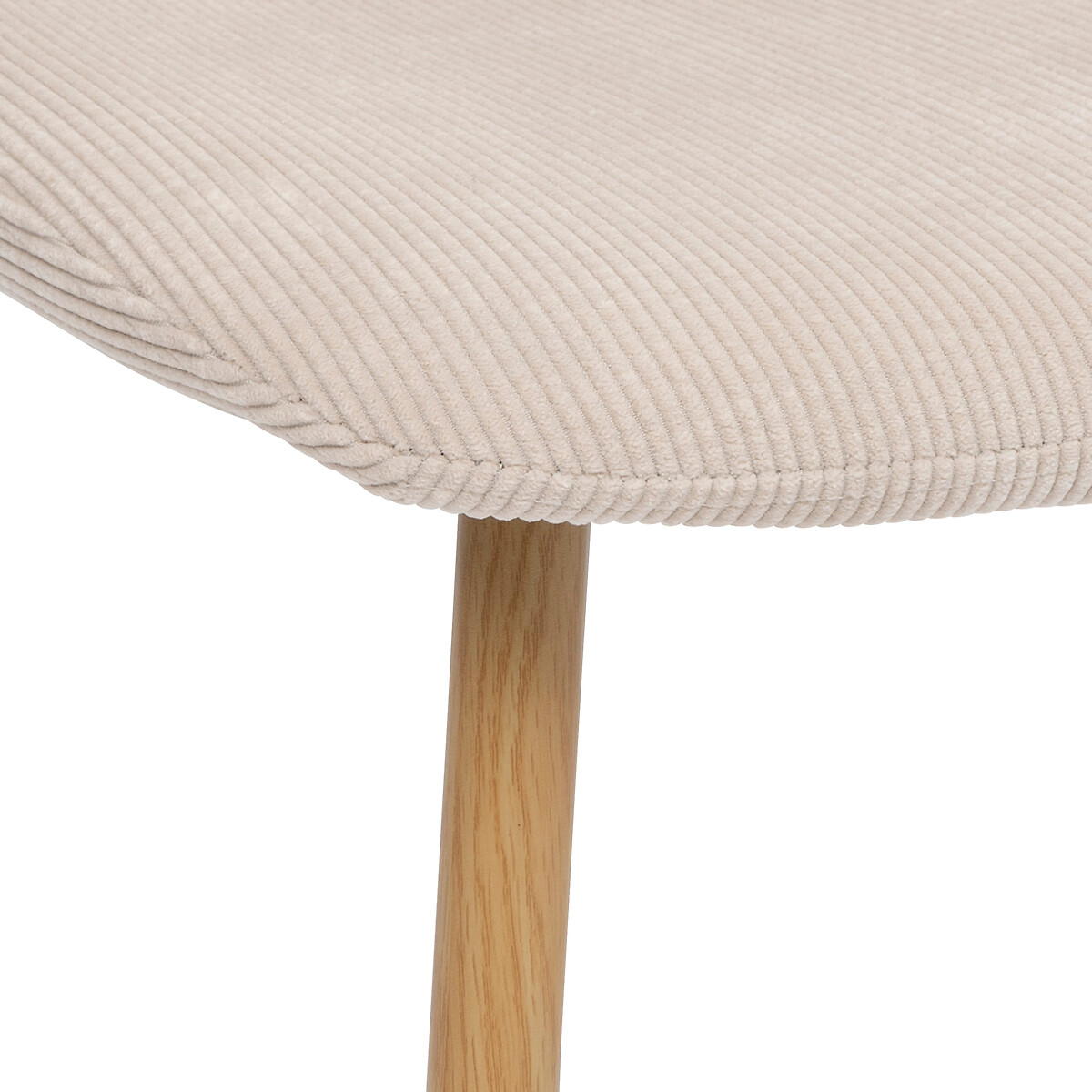 Silla ROKA beige de terciopelo