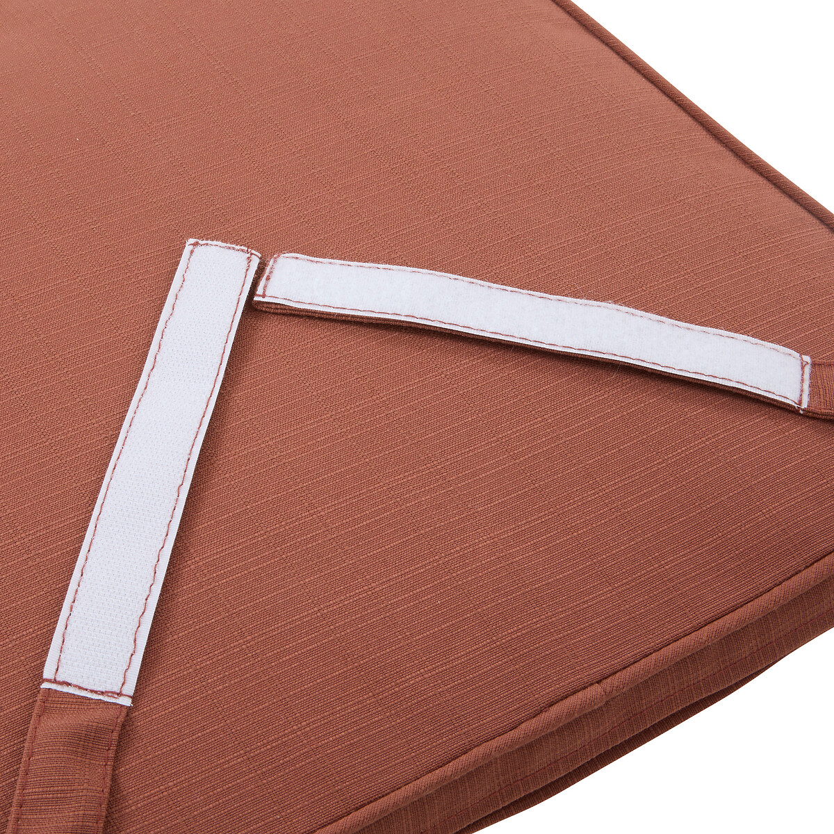 Coj&iacute;n KORAI acajou para silla exterior
