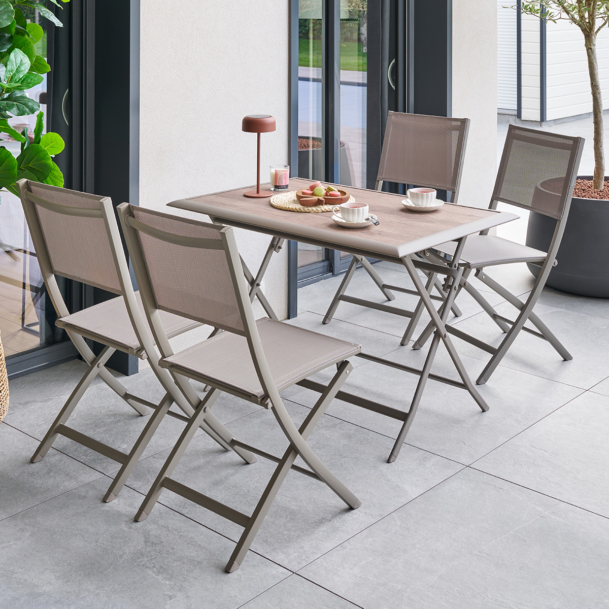 Mesa plegable AZUA truffe/caf&eacute;