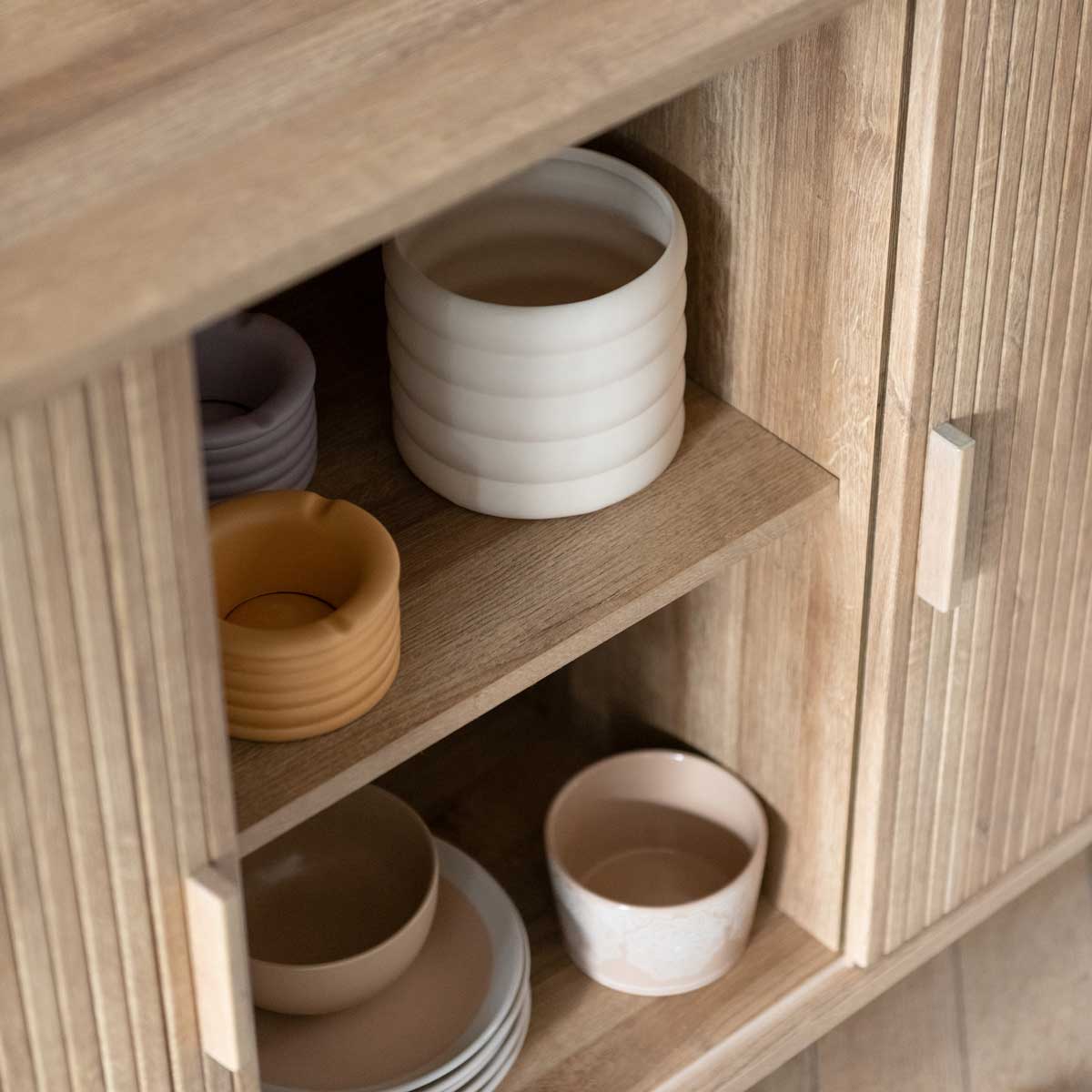 Aparador Colva Bege Com 2 Portas