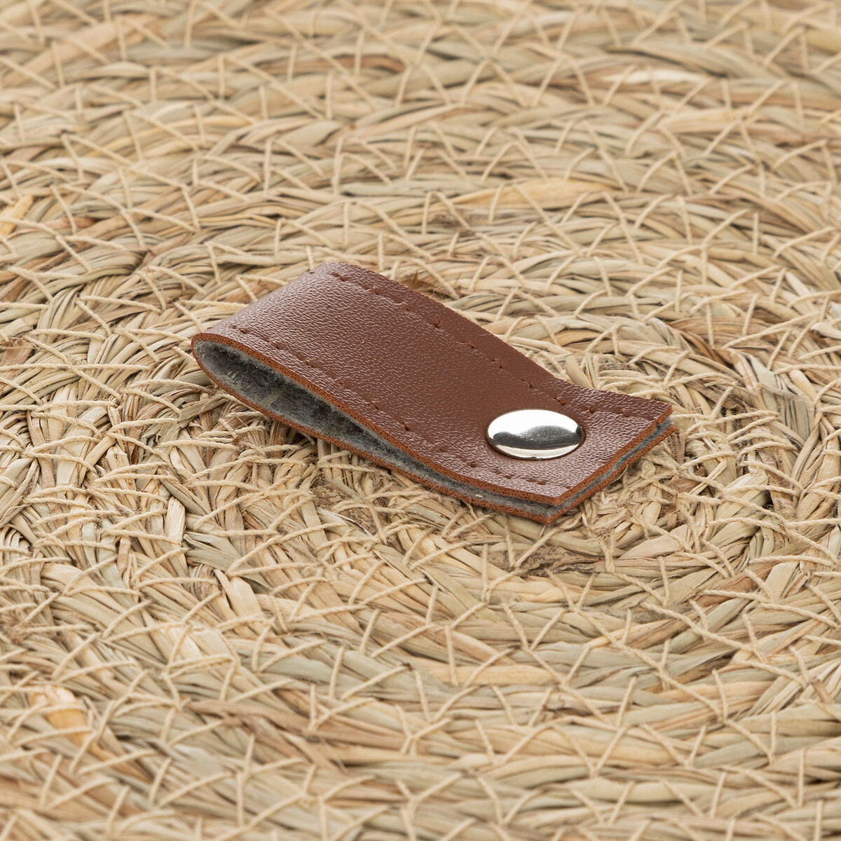 Caja ARIANNA beige de rafia 23cm