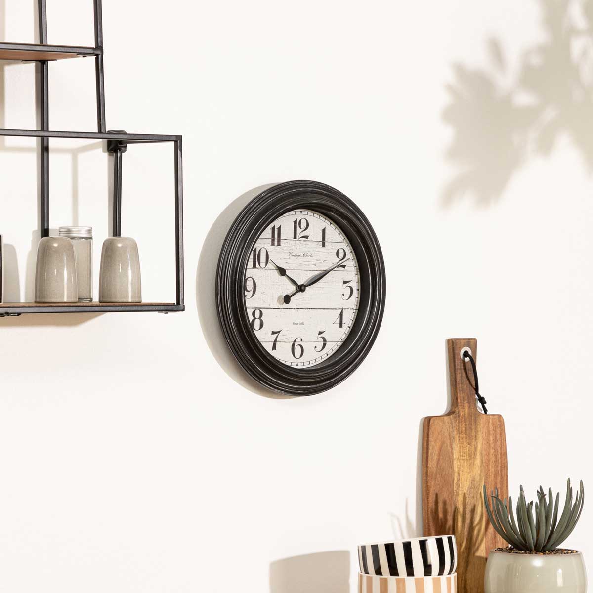 Reloj Pared De Pl&aacute;stico 29Cm