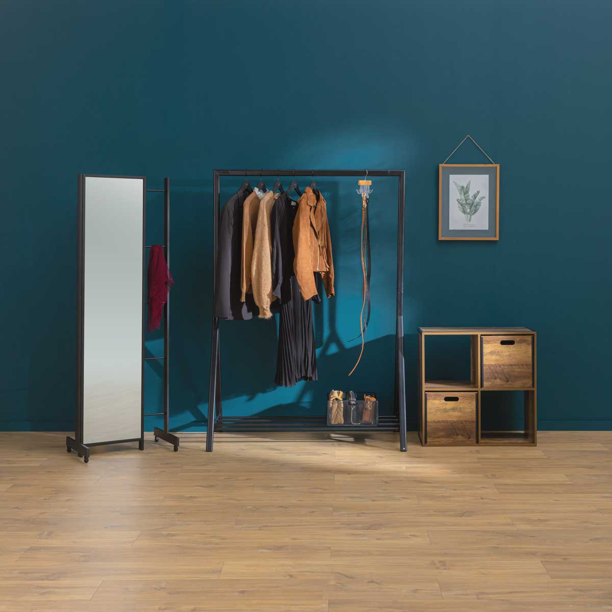 Estanter&iacute;a marr&oacute;n oscuro con 4 cubos MIXMODUL