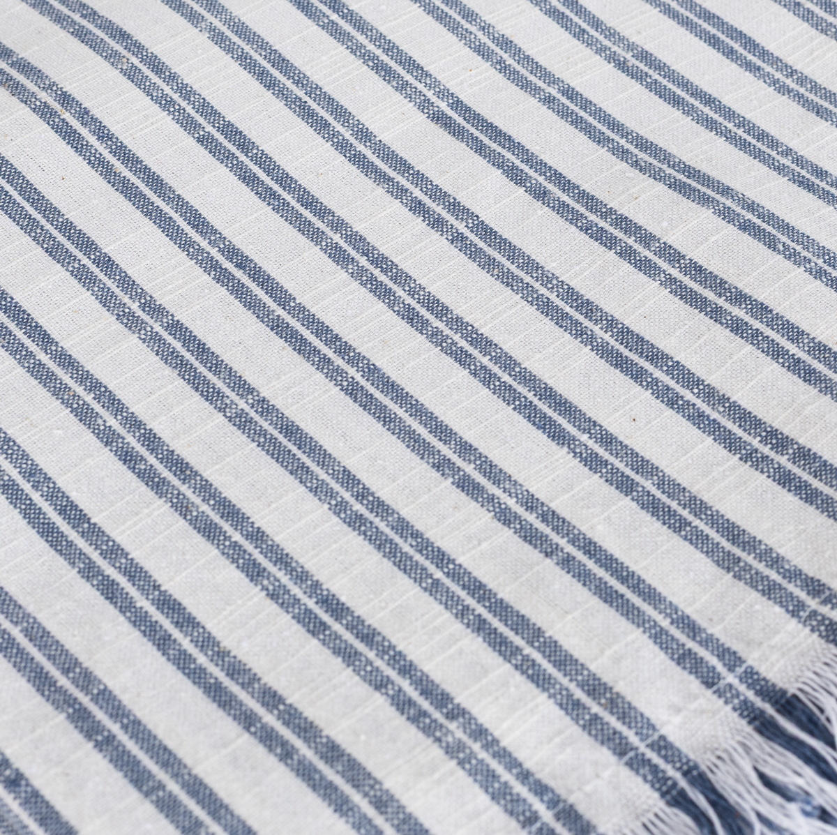 Mantel de mesa SLUB STRIPES azul 140x240cm