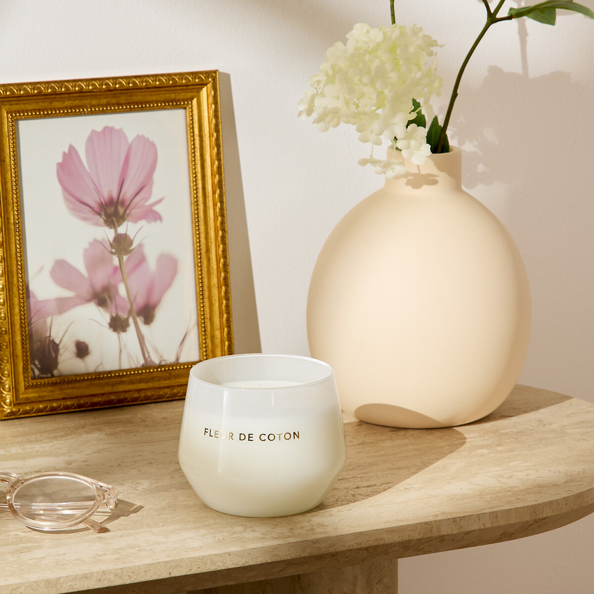 Vela perfumada en frasco de vidrio GLOWY 300gr
