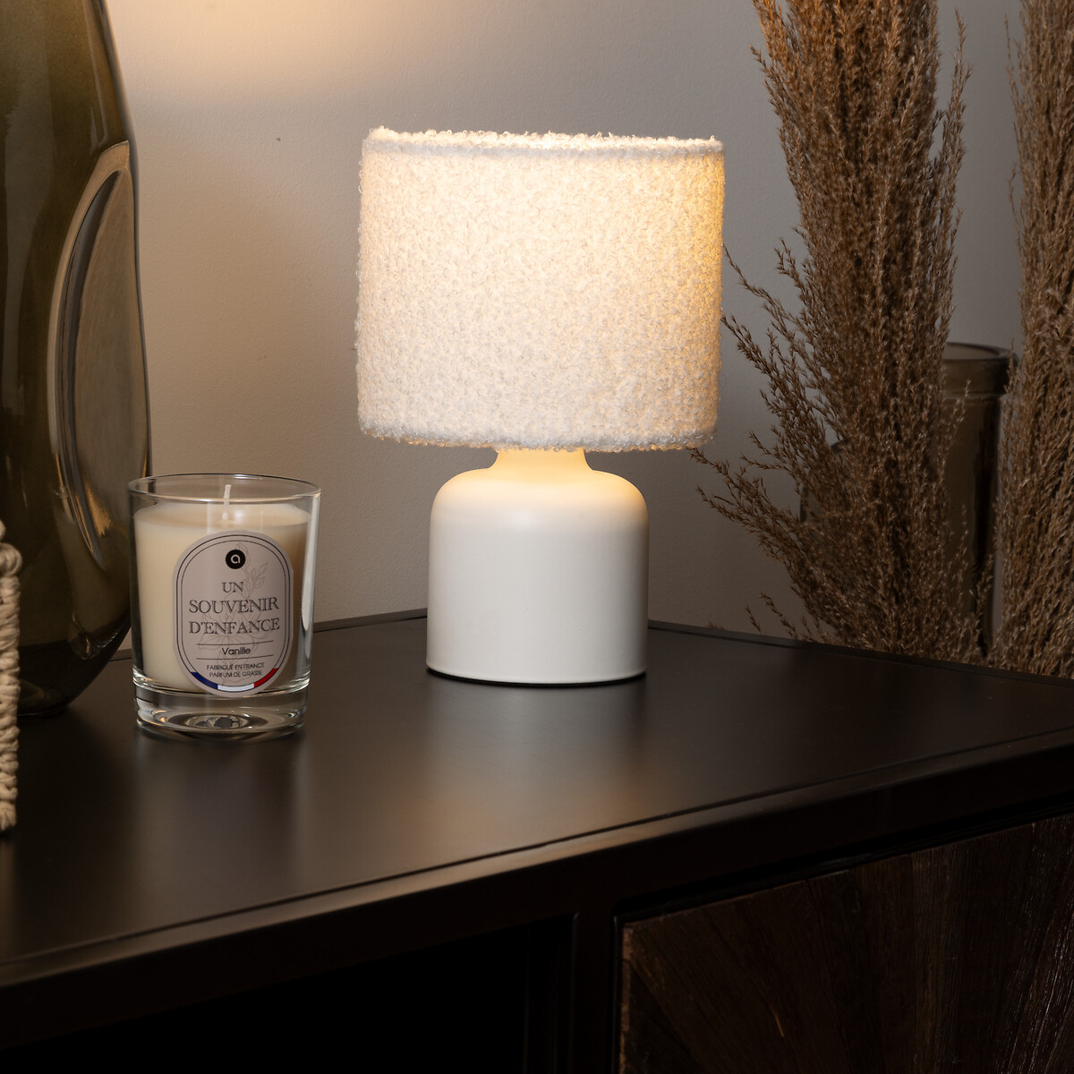 Lámpara De Mesa Bona Con Pantalla De Piel Bouclé