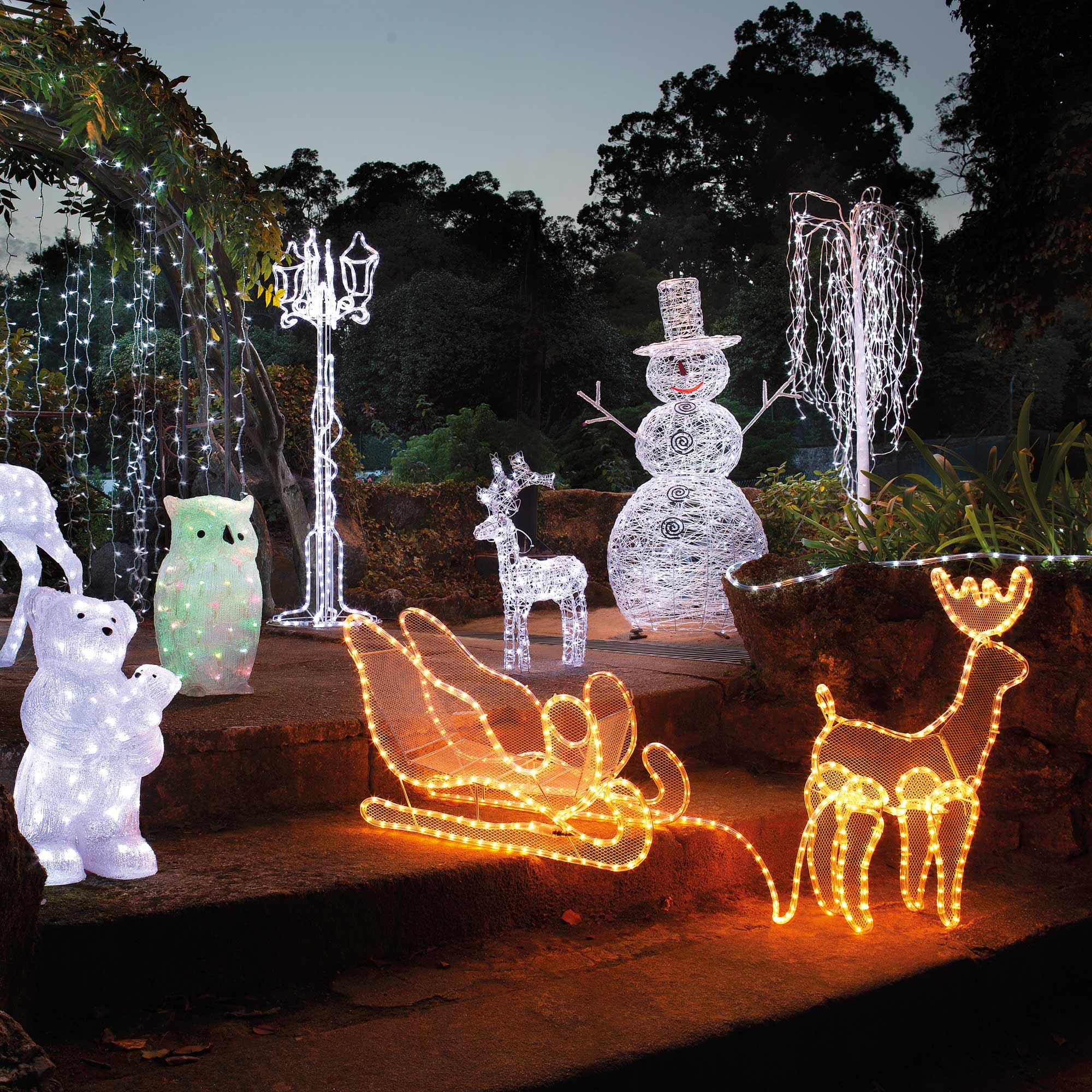 Iluminaci&oacute;n Reno Con Trineo