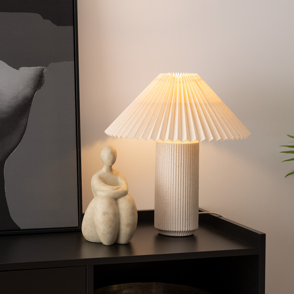 L&aacute;mpara de mesa de cer&aacute;mica blanca TALYA 38cm