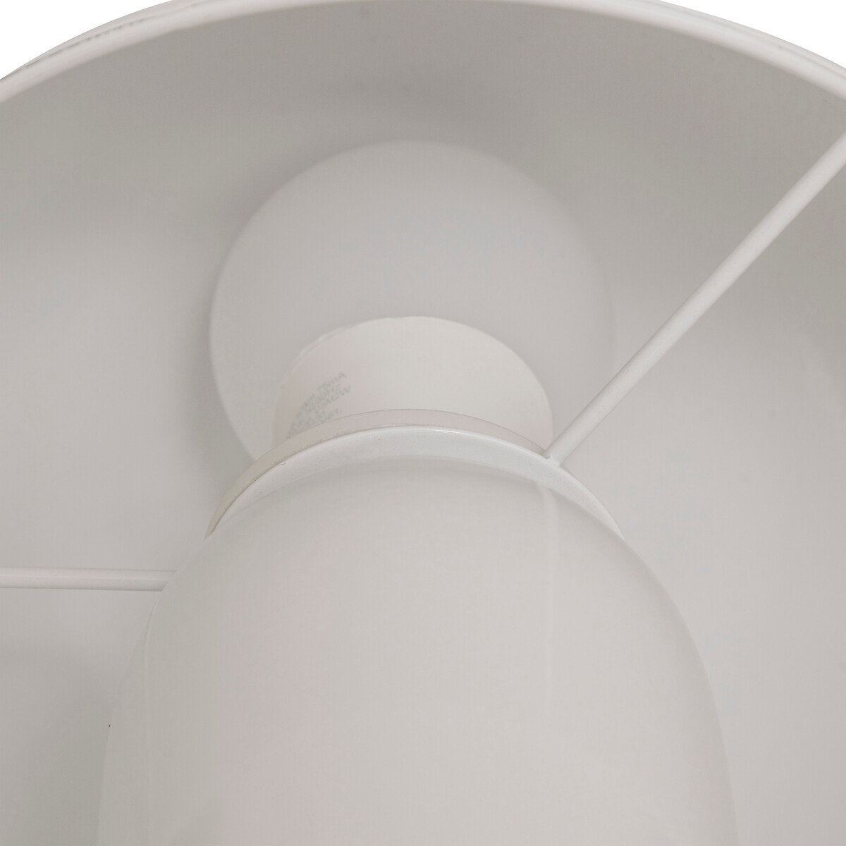 L&aacute;mpara de mesa LITO blanca de metal