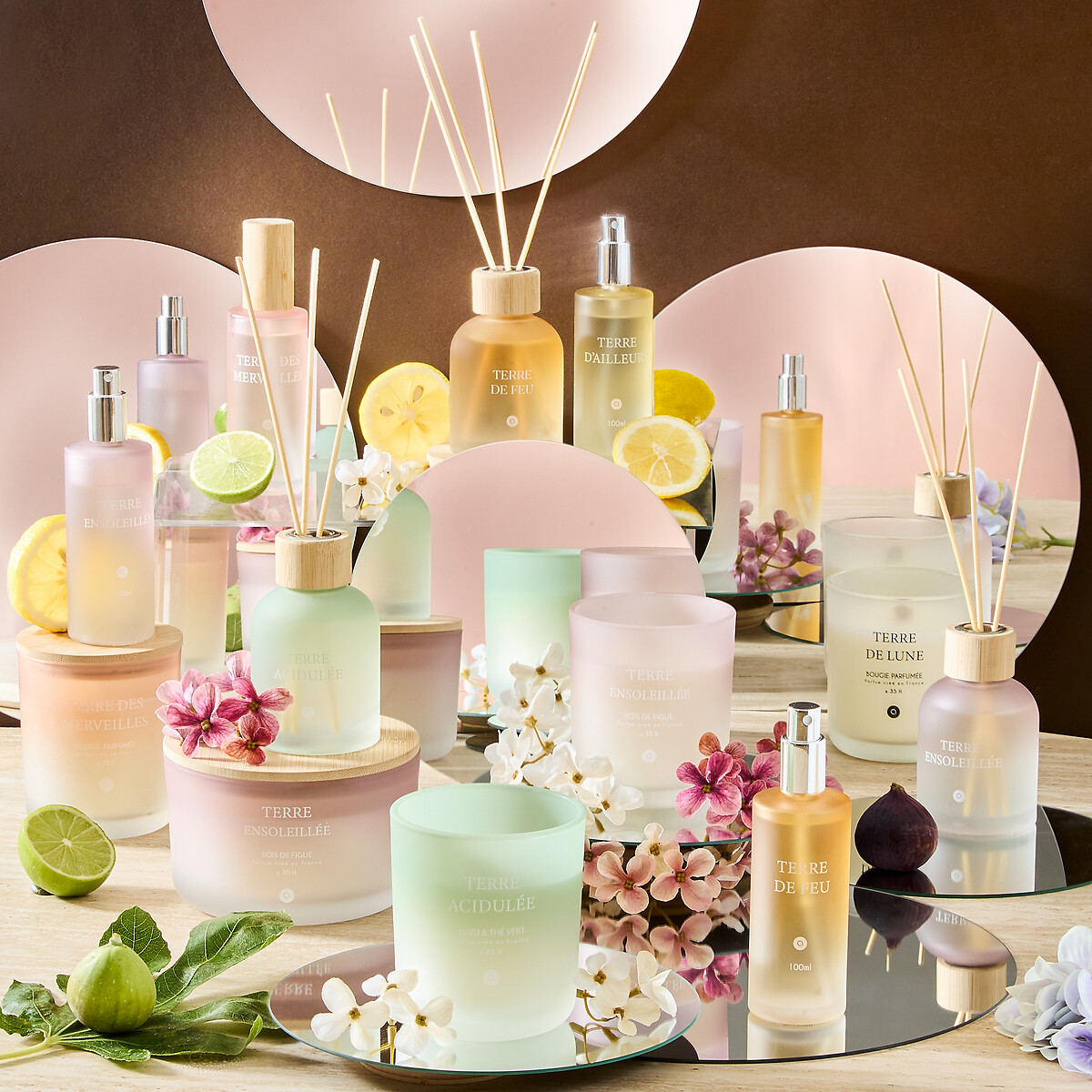 Vela perfumada en tarro de vidrio