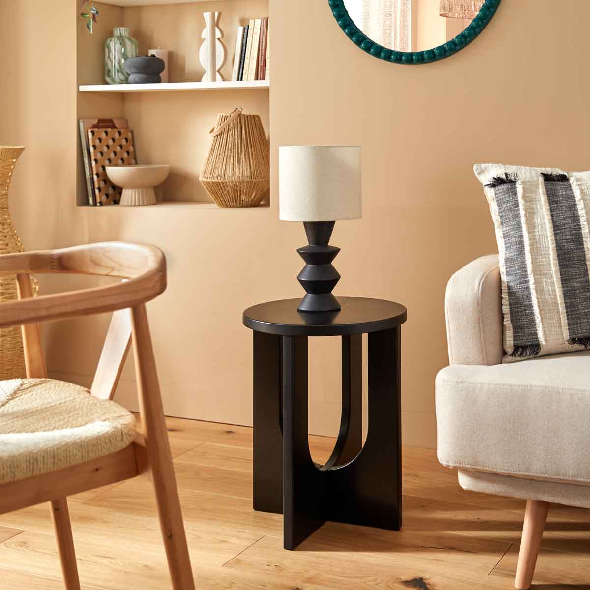 Mesa auxiliar BLOOM negra de mdf