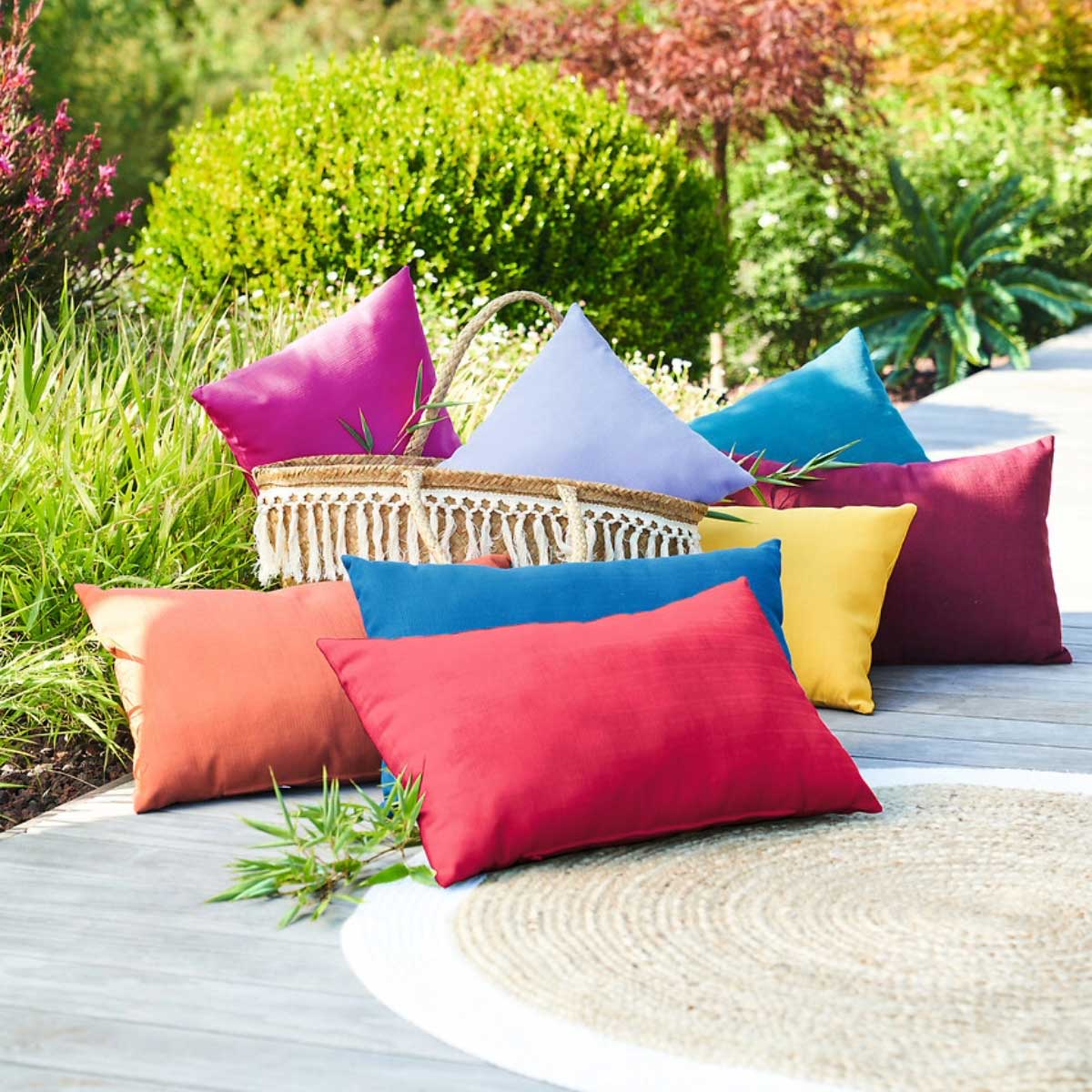 Cojín Korai Poliéster Burdeos 30x50Cm