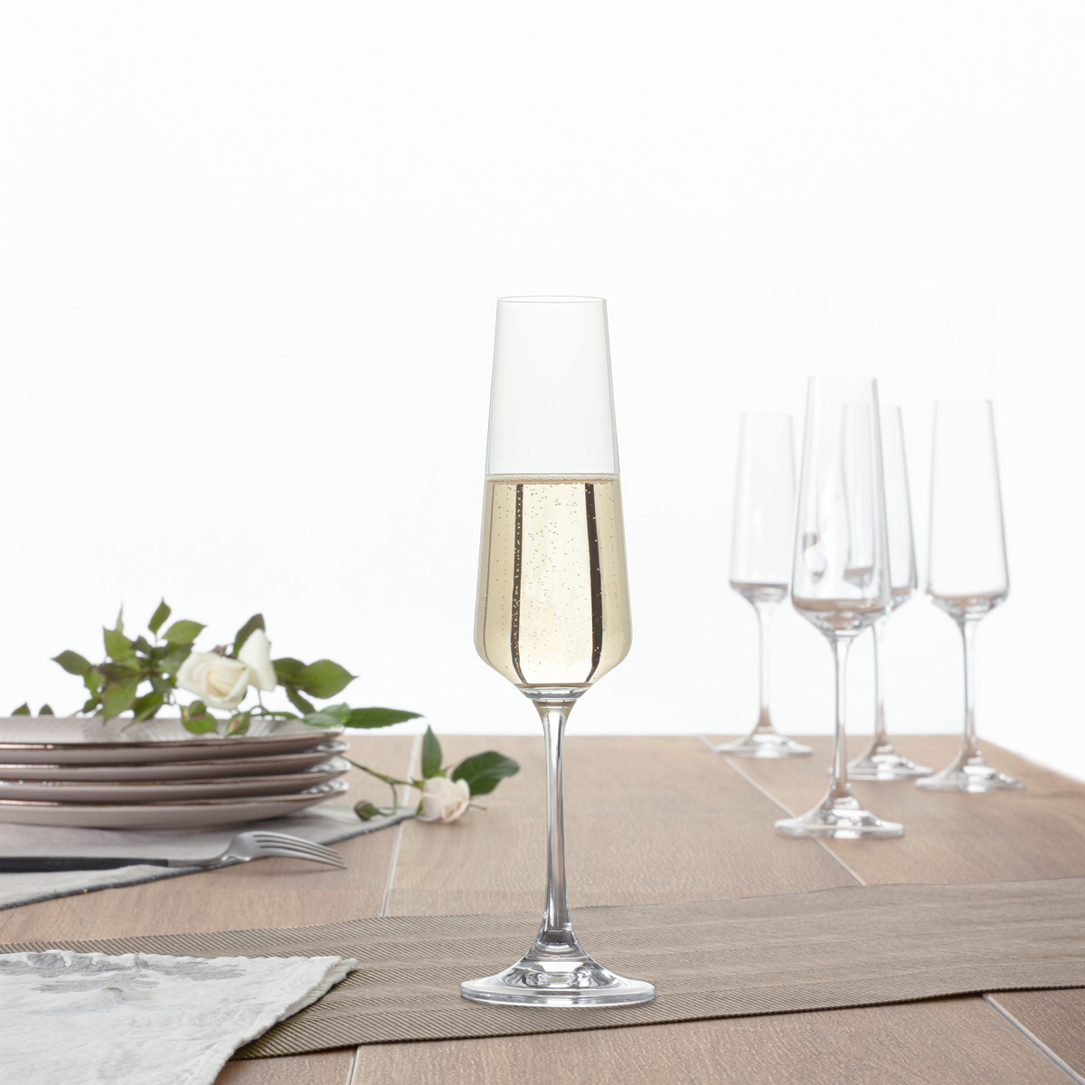 Flute Selenga Em Vidro Cristalino 16cl