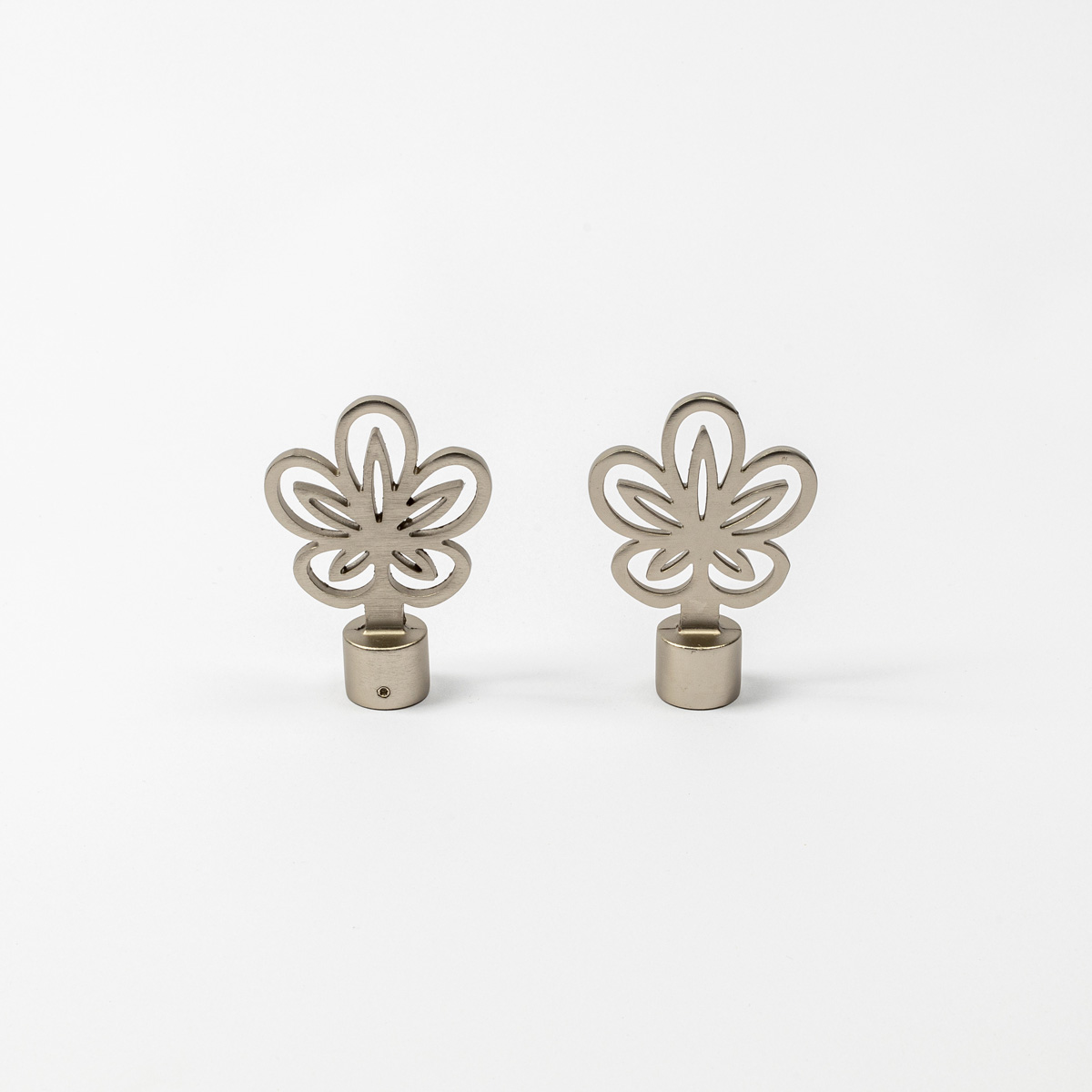 Juego De 2 Remates Camille D20 Plateado