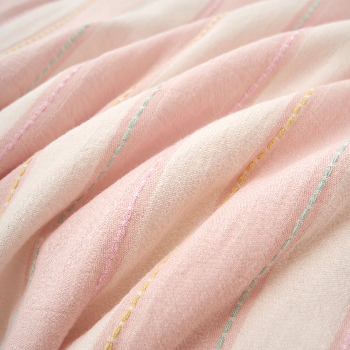 Edred&oacute;n TUKI rosa 140x220cm