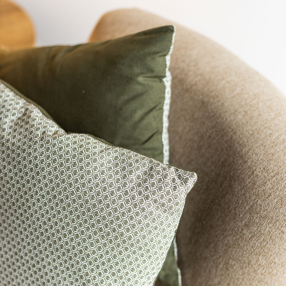 Cojín Otto Verde Caqui 38x38Cm