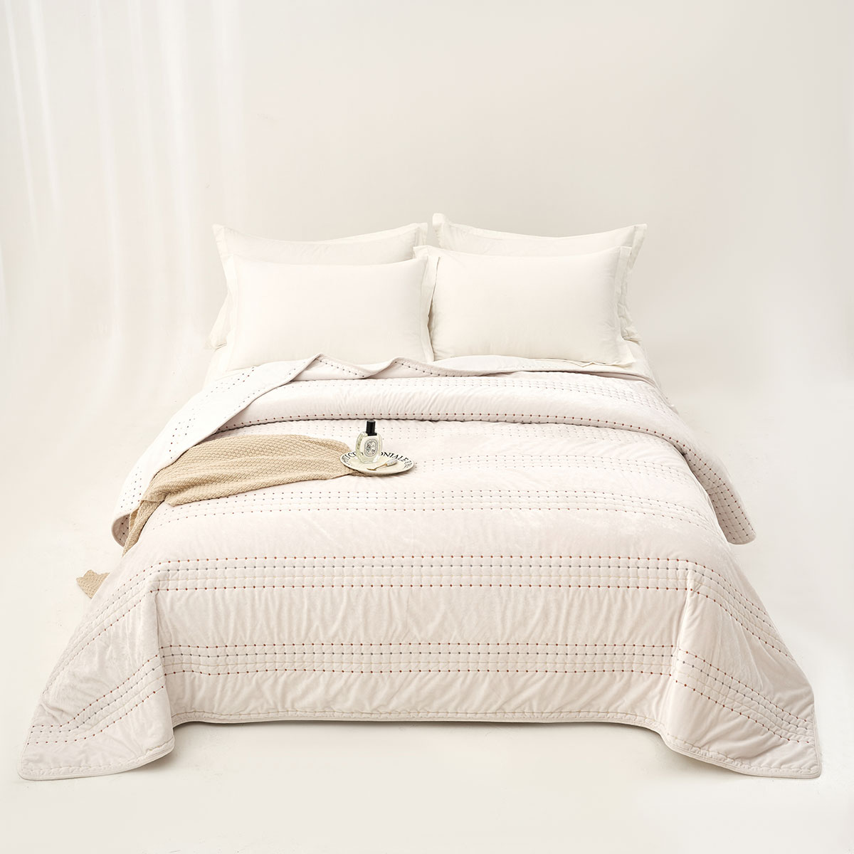 IVREA edredón de terciopelo beige 240x260cm