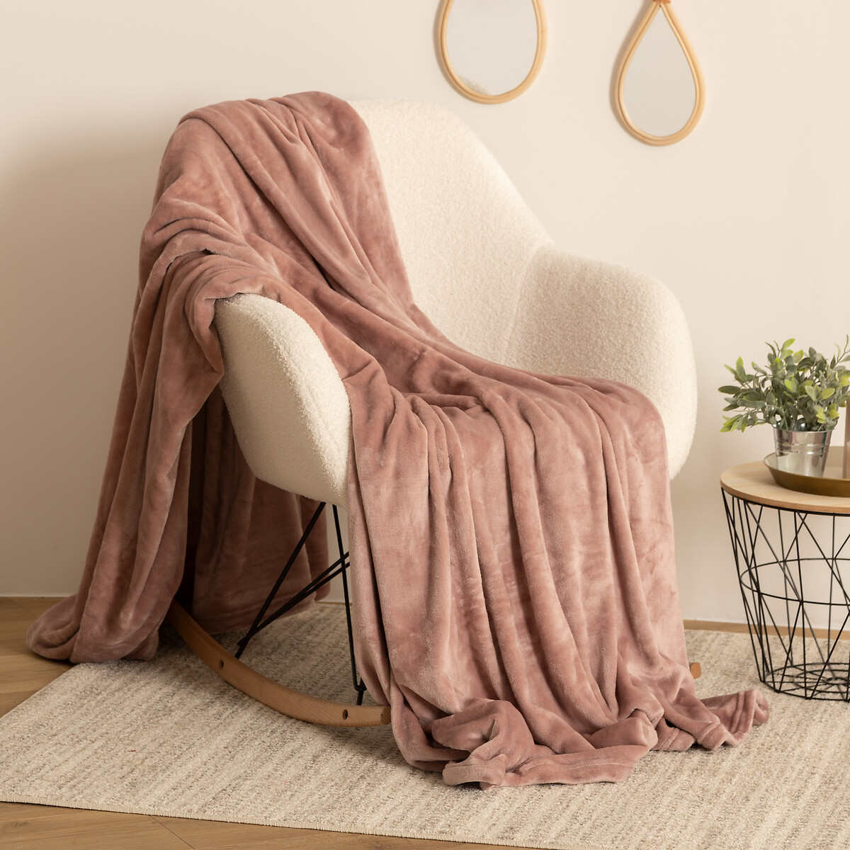 Manta Coralina Rosa Palo 180x230Cm