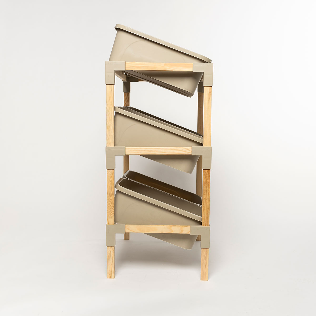 Estanter&iacute;a con 6 organizadores beige