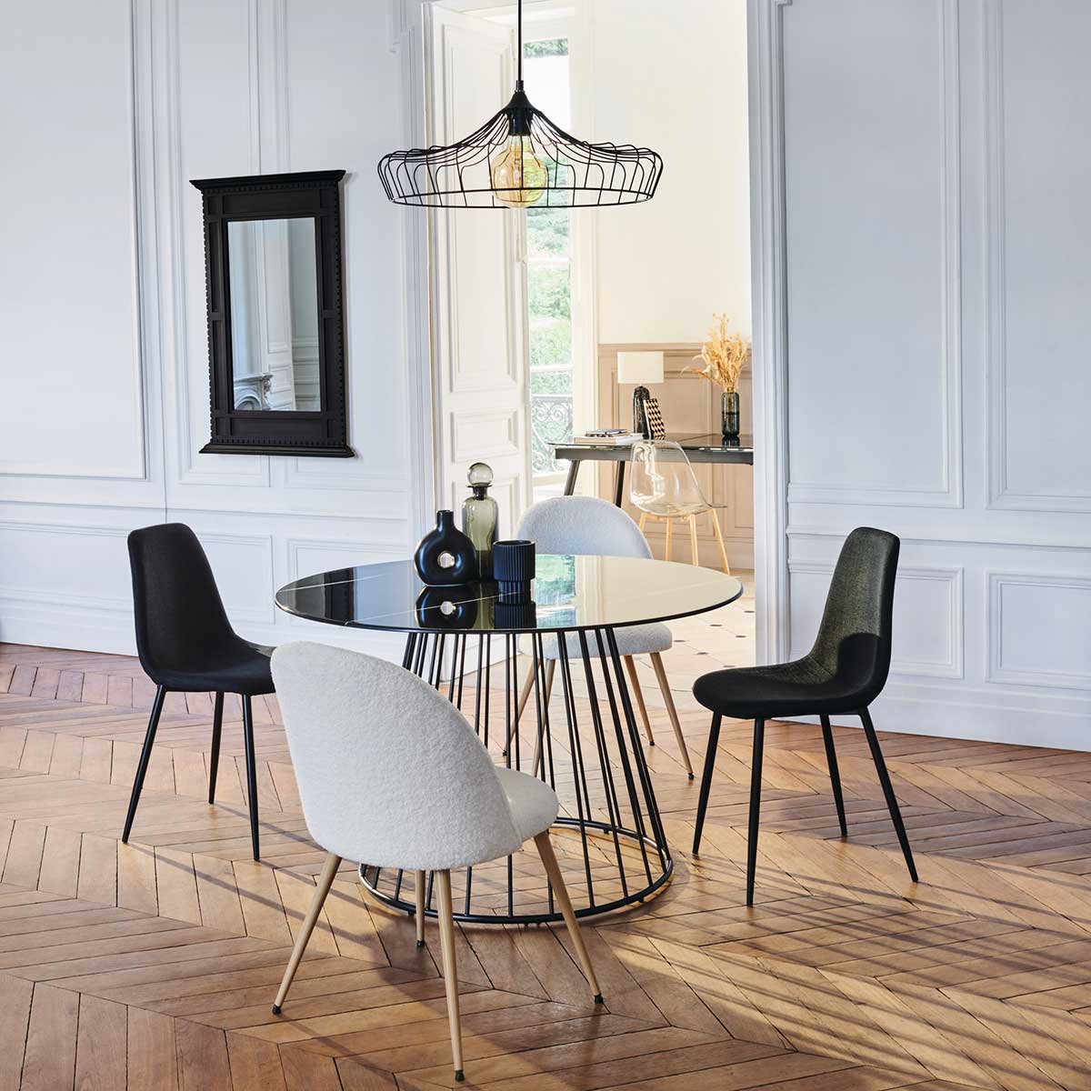 Cadeira Slano Branco Em Pelo Boucl&eacute;